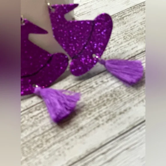 Halloween Earrings! 🖤🧡🎃👻☠️🐈‍⬛🦇 - Picture 2 of 6